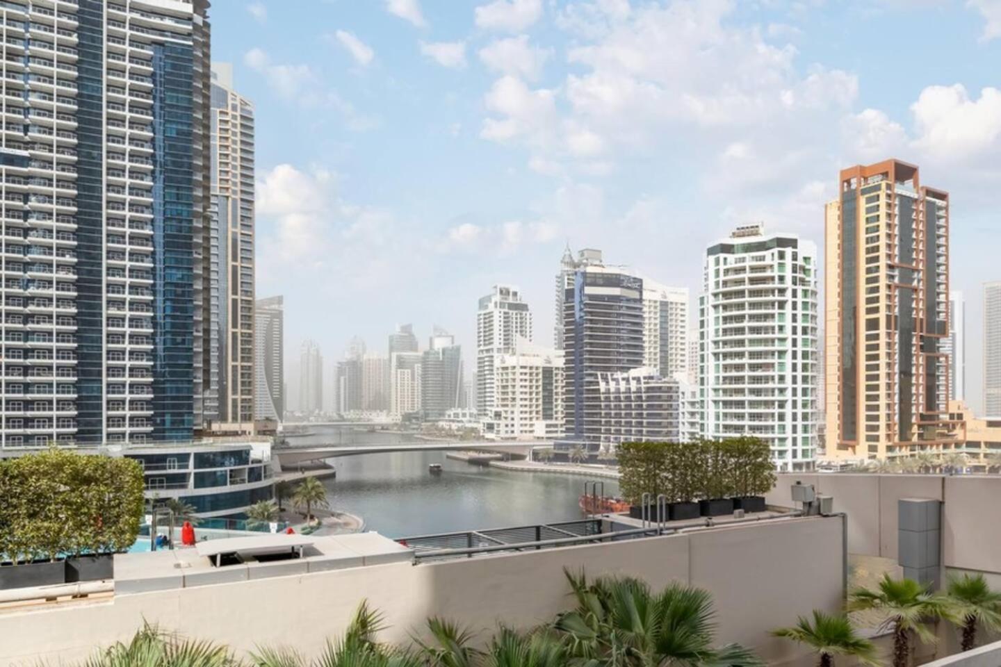Luxurious 1 Bedroom In The Marina! Appartement *